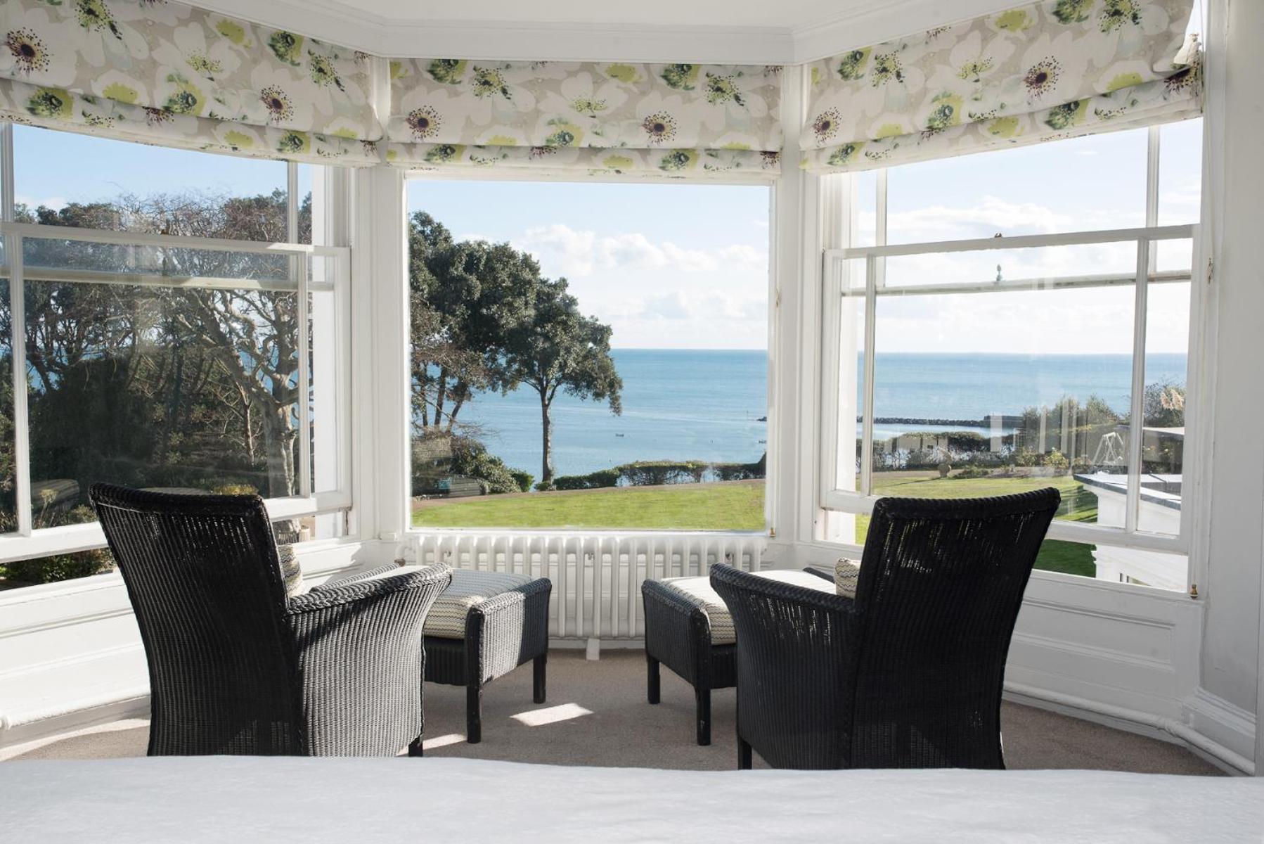 Alexandra Hotel & Restaurant Lyme Regis Esterno foto