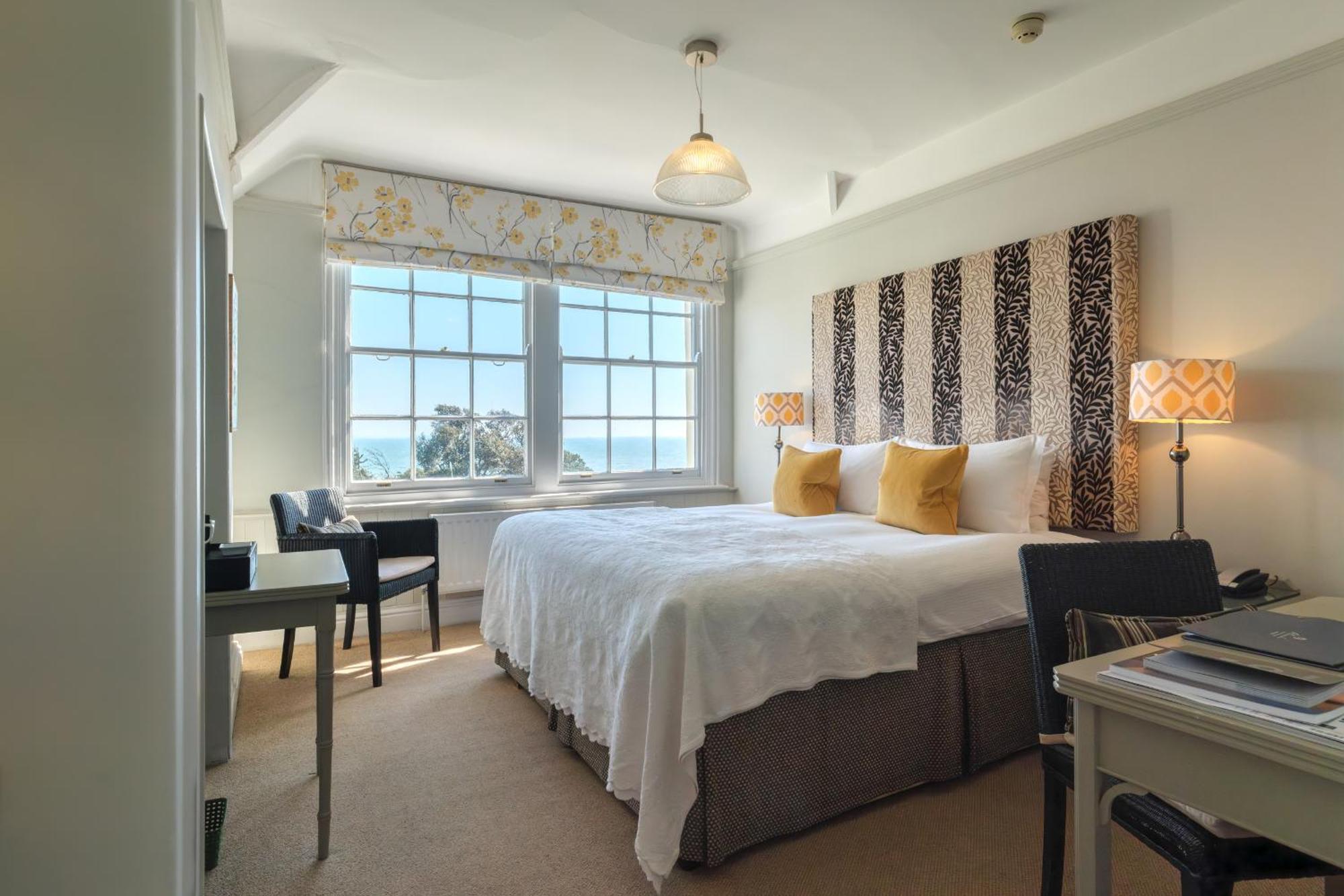 Alexandra Hotel & Restaurant Lyme Regis Esterno foto