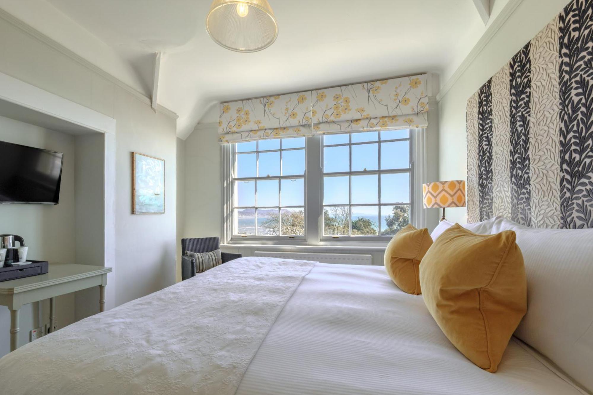 Alexandra Hotel & Restaurant Lyme Regis Esterno foto