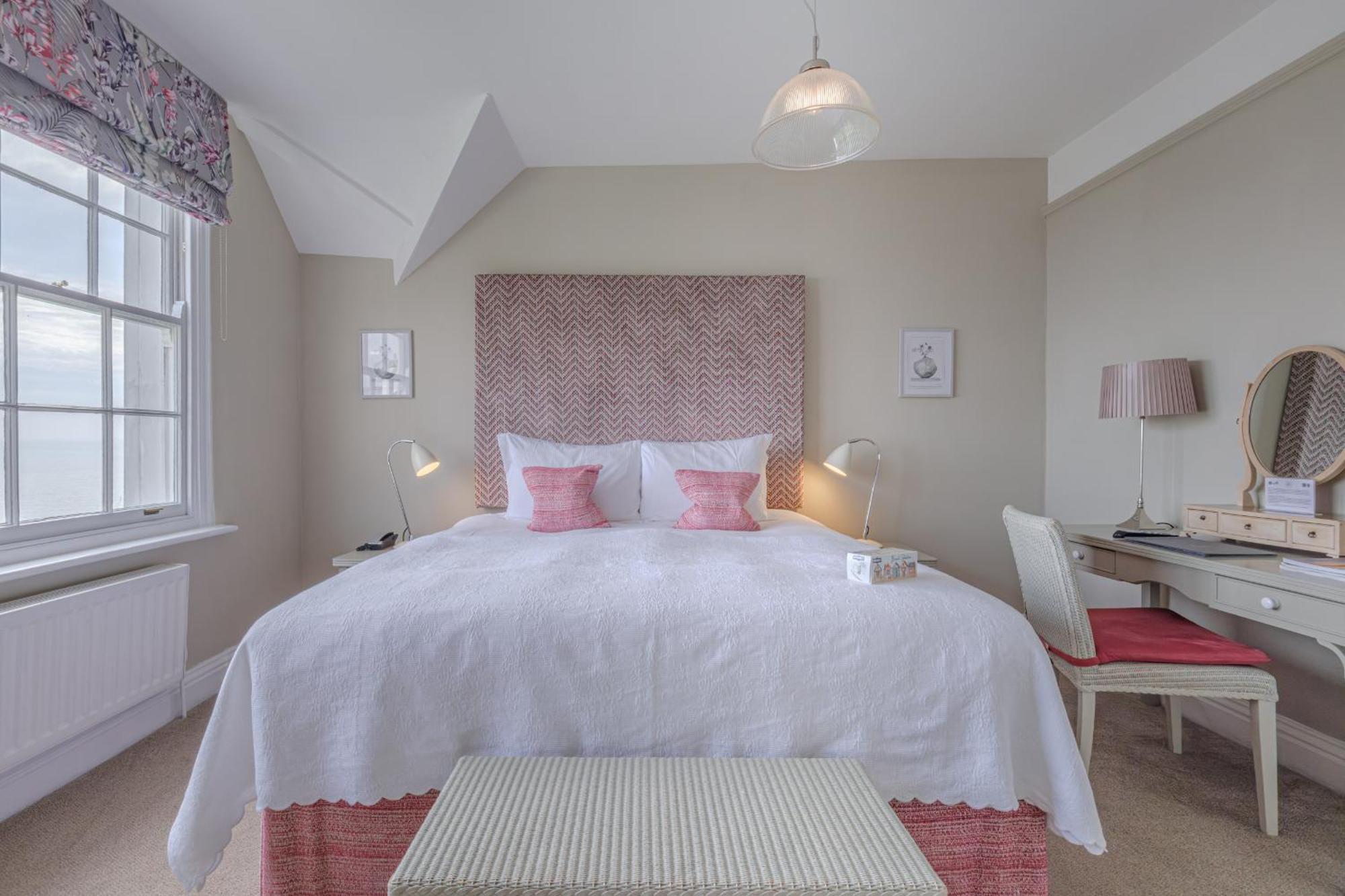 Alexandra Hotel & Restaurant Lyme Regis Esterno foto