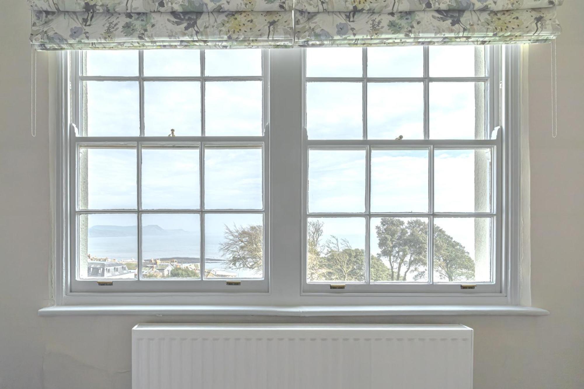 Alexandra Hotel & Restaurant Lyme Regis Esterno foto