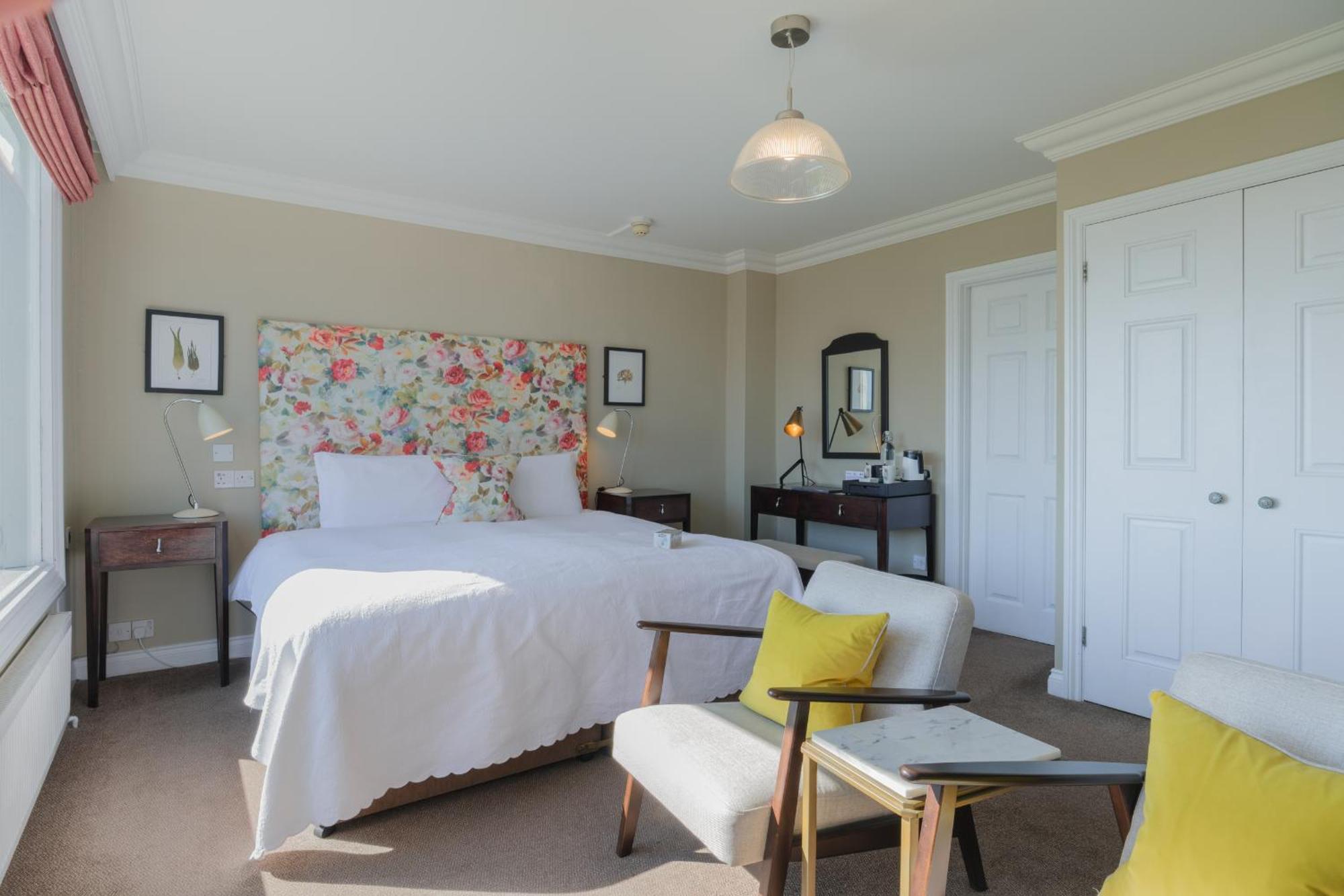 Alexandra Hotel & Restaurant Lyme Regis Esterno foto