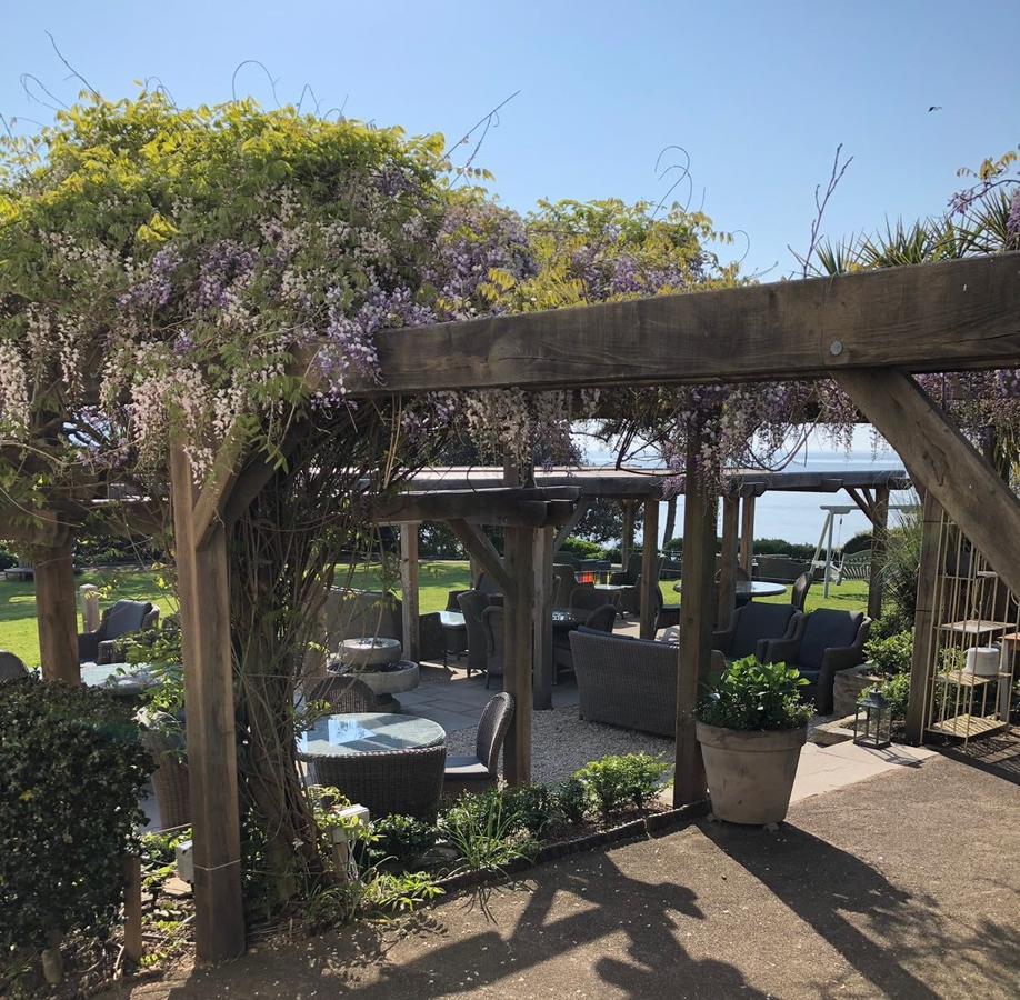 Alexandra Hotel & Restaurant Lyme Regis Esterno foto