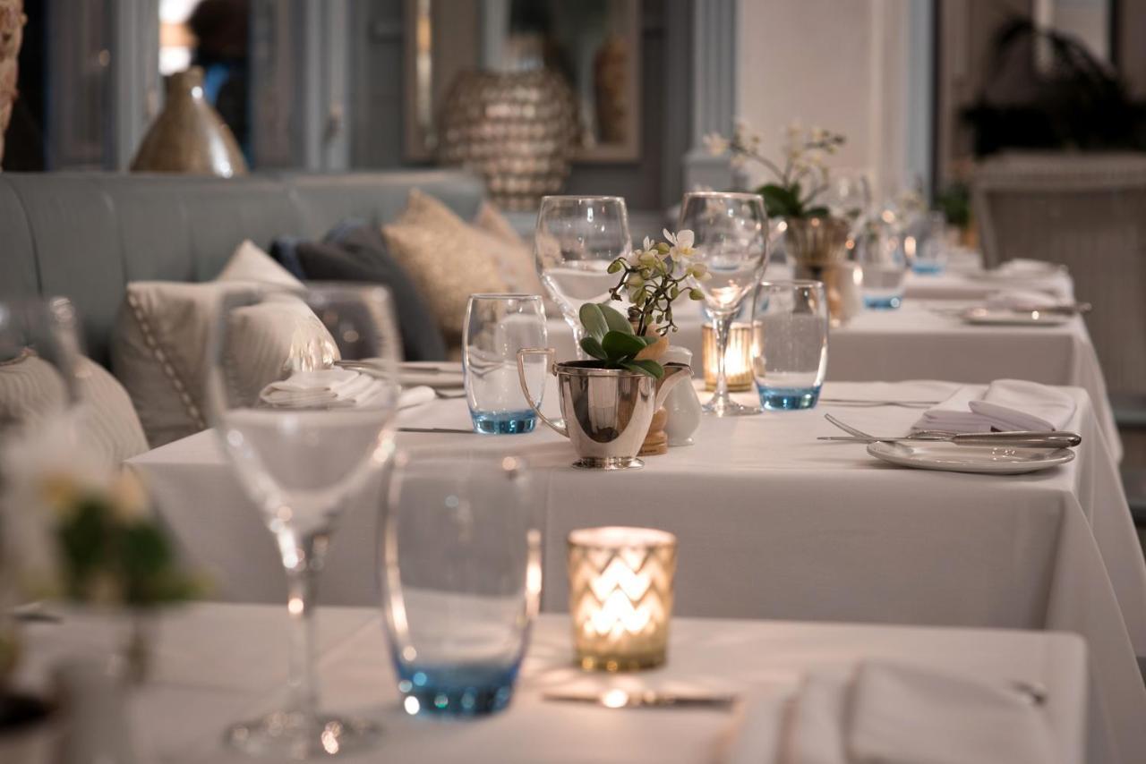 Alexandra Hotel & Restaurant Lyme Regis Esterno foto